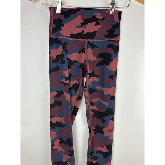 Lululemon Wunder Under High Rise Tight 28" Full On Camo Smoky Red Women's Size 4 - Picture 9 of 13